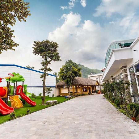 Hoa Vien Hotel - Suoi Khoang Kim Boi Hòa Bình المظهر الخارجي الصورة